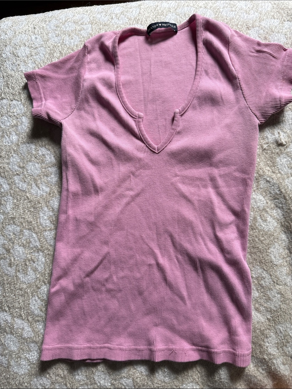 Brandy Melville Rose Pink Ribbed V-Neck Short Sleeve Tee